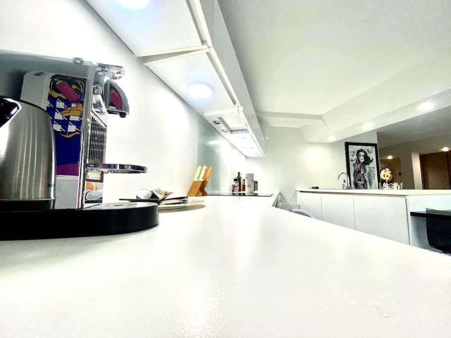 *Victoria Plaza* Loft Au Coeur De Vichy Apartment Luaran gambar